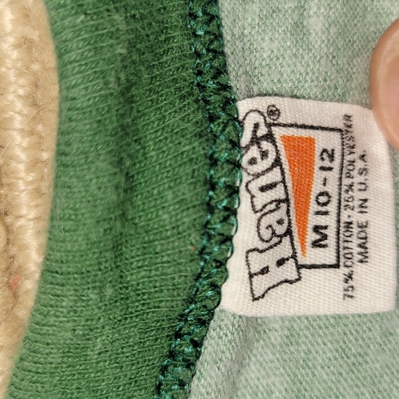 Vintage.  Made in the USA. 1979. Hanes. Children's size M 10-12. - Picture 2 of 7